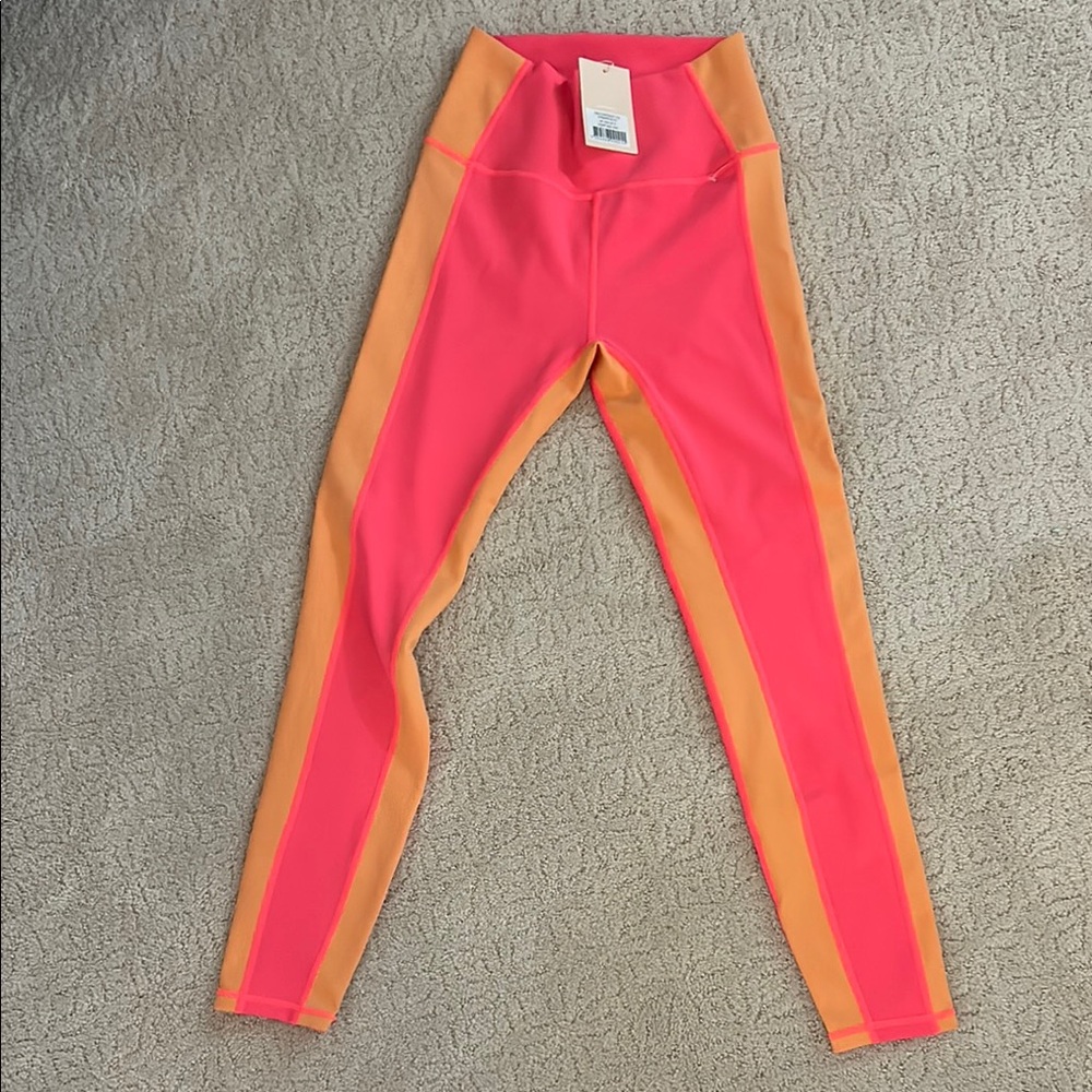 Willow Pink and Orange Women's Leggings Size Small NWT